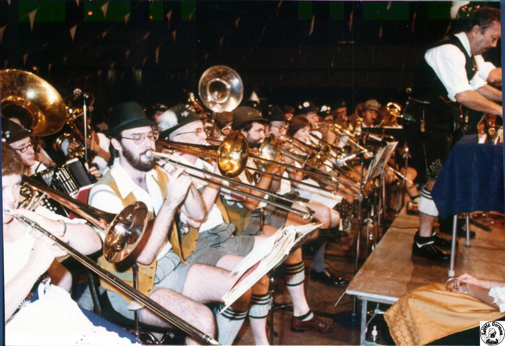1981 10 10 26 Oktoberfest @ Civic Center.jpg